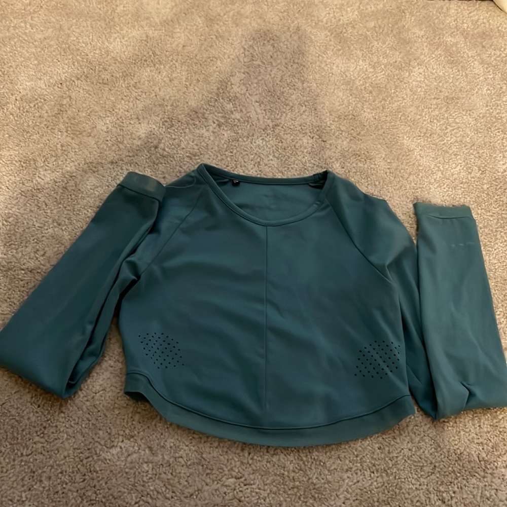 whitney simmons x gymshark long sleeve top green